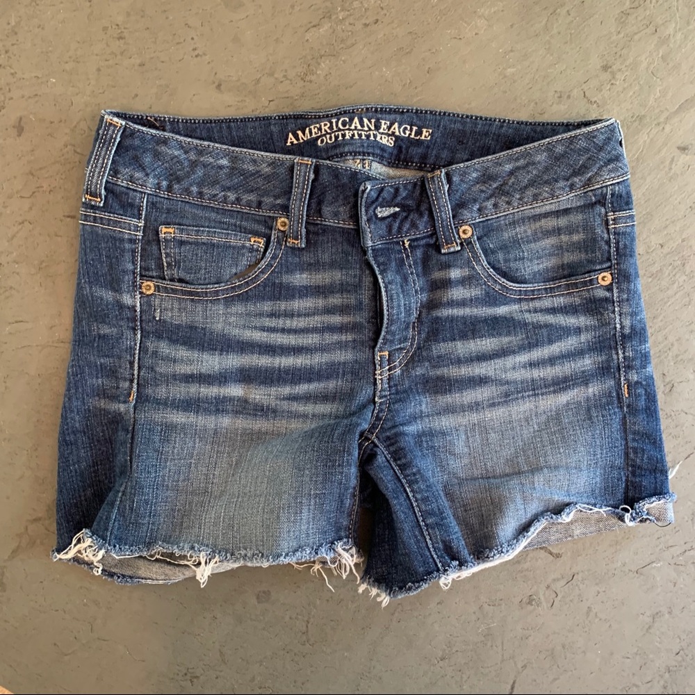 American Eagle size 4 Jean shorts